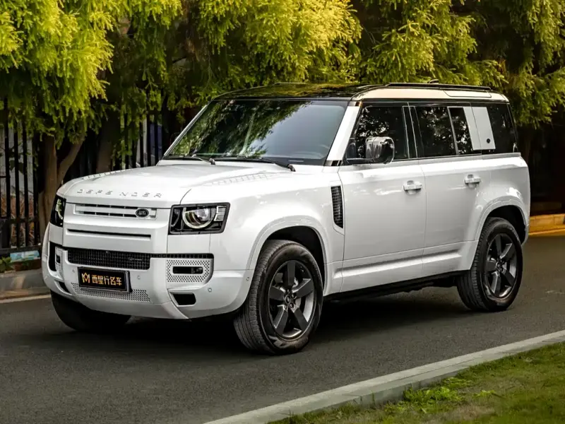 Land Rover Defender, 2022