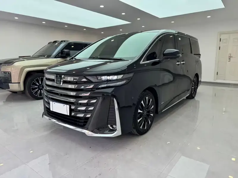 Toyota Vellfire, 2024