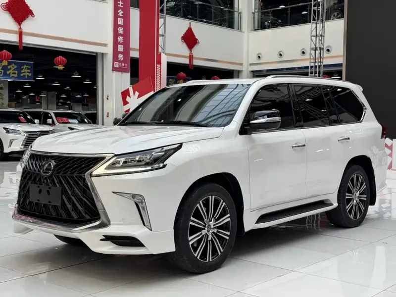 Lexus LX, 2020