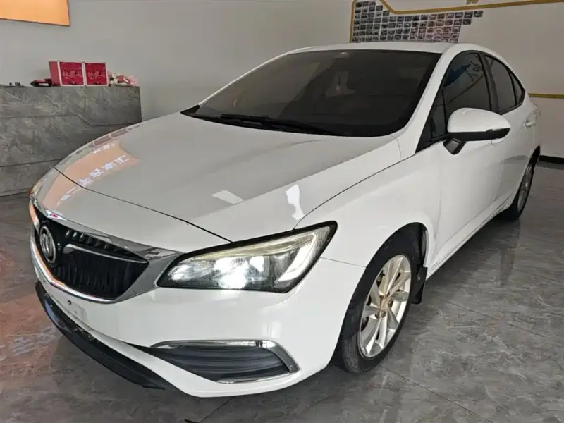 Buick Verano, 2018