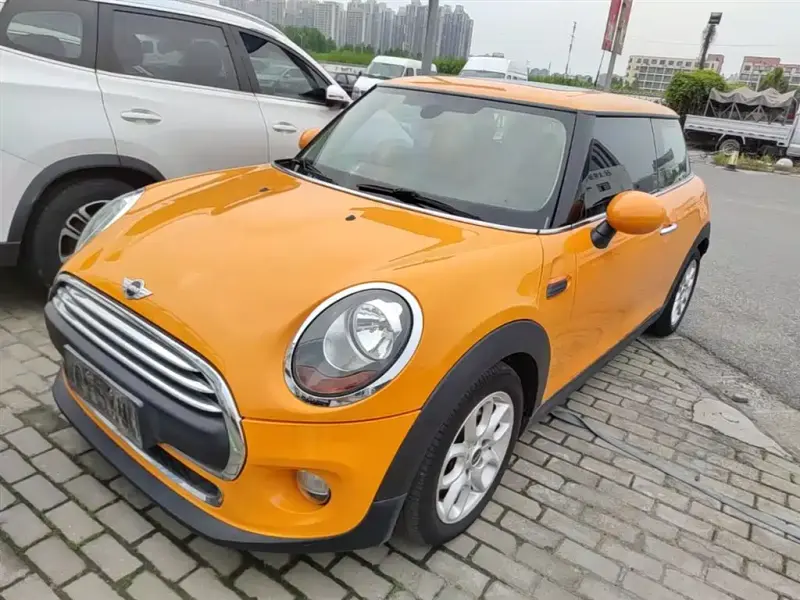 MINI Mini, 2015
