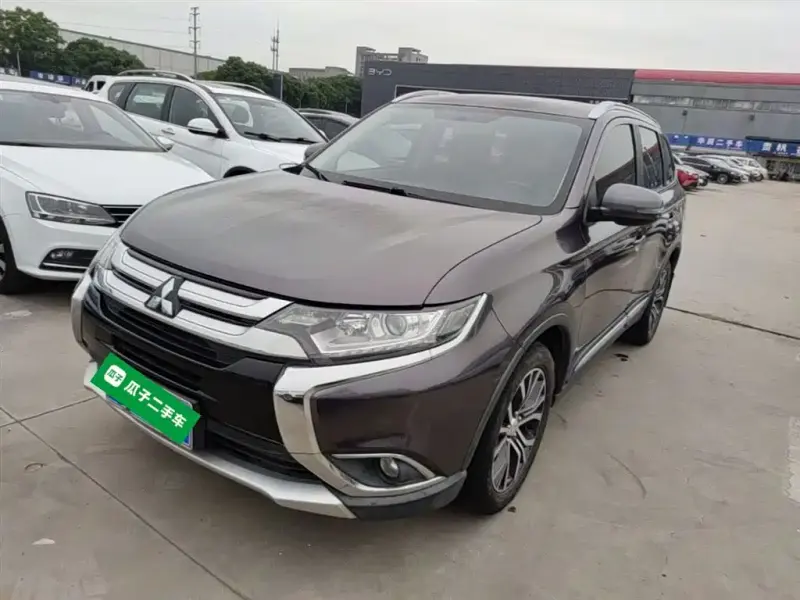 Mitsubishi Outlander, 2018