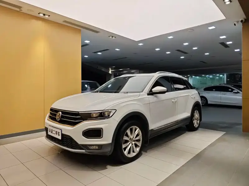 Volkswagen T-Roc, 2020