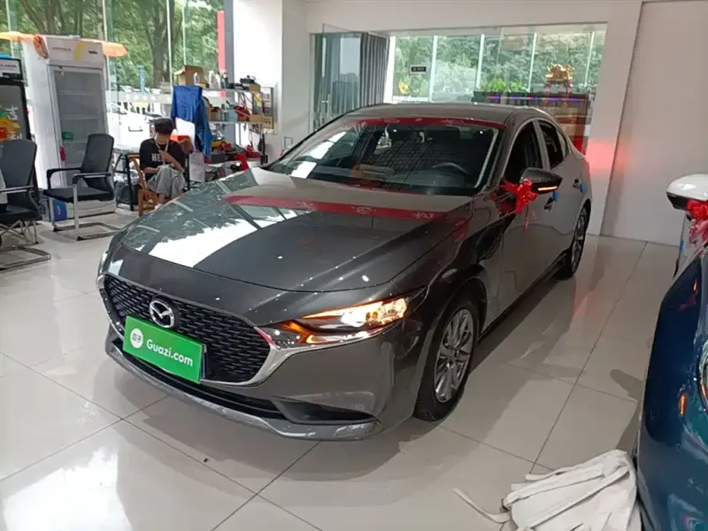 Mazda 3 Axela, 2020