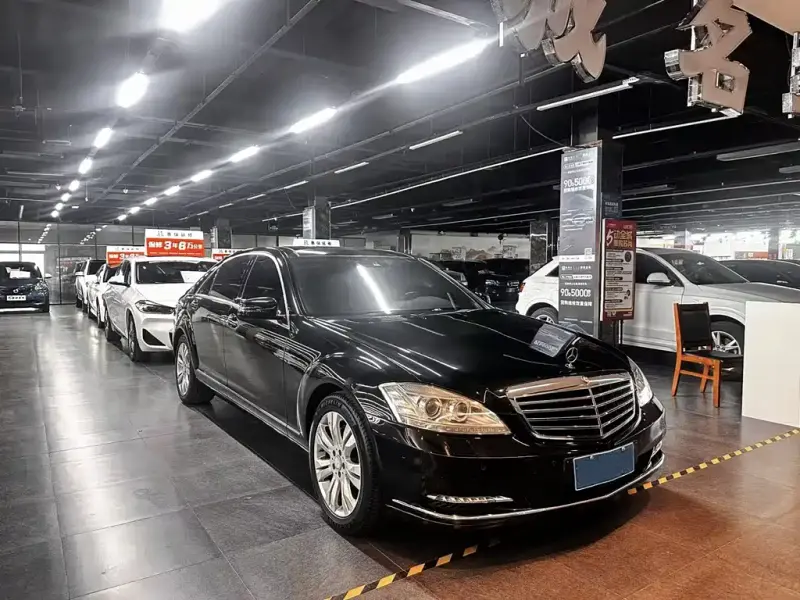Mercedes-Benz S-Class, 2011