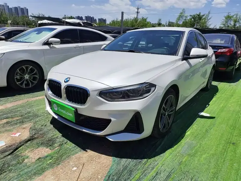 BMW 1 Series, 2021