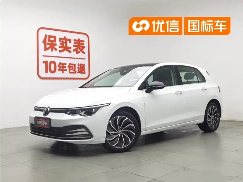 Volkswagen Golf, 2021