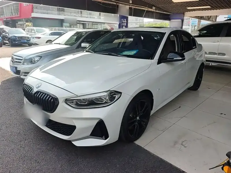BMW 1 Series, 2023
