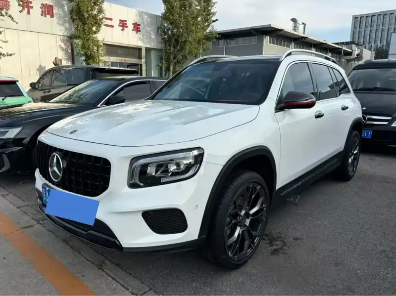 Mercedes-Benz GLB, 2020