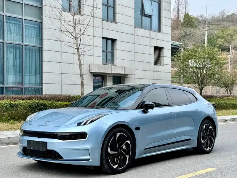 Zeekr 001, 2022