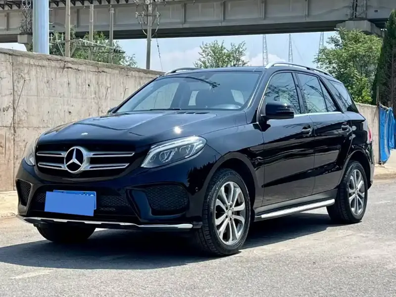 Mercedes-Benz GLE( ), 2016