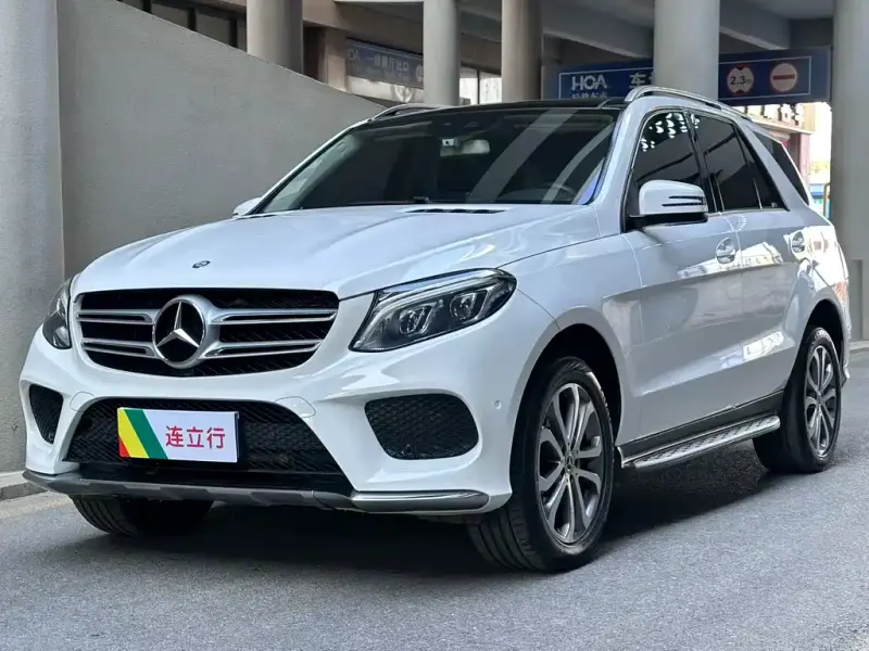 Mercedes-Benz GLE( ), 2016