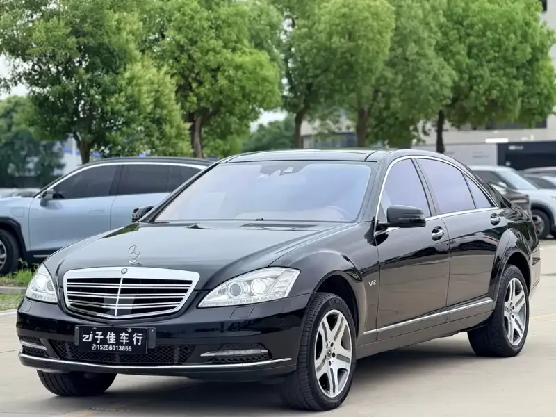 Mercedes-Benz S-Class, 2011