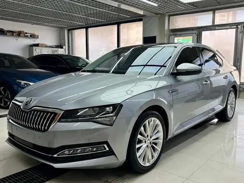 Skoda Superb, 2023