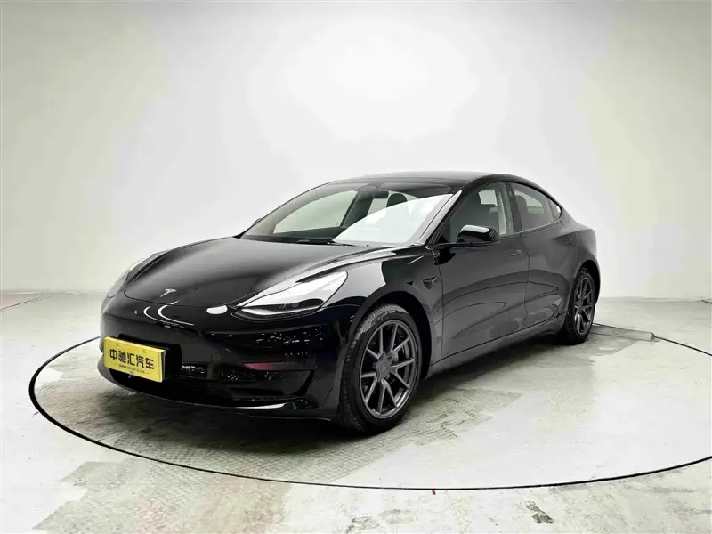 Tesla Model 3, 2021