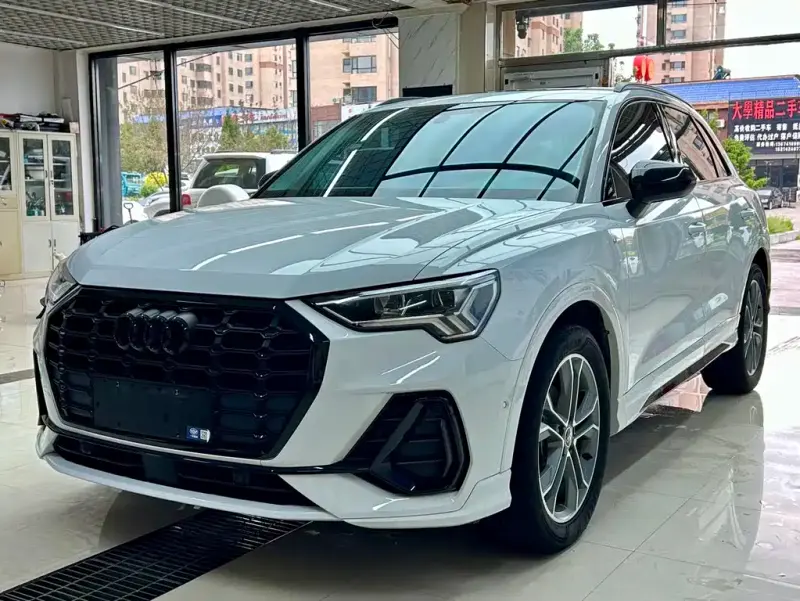 Audi Q3, 2023