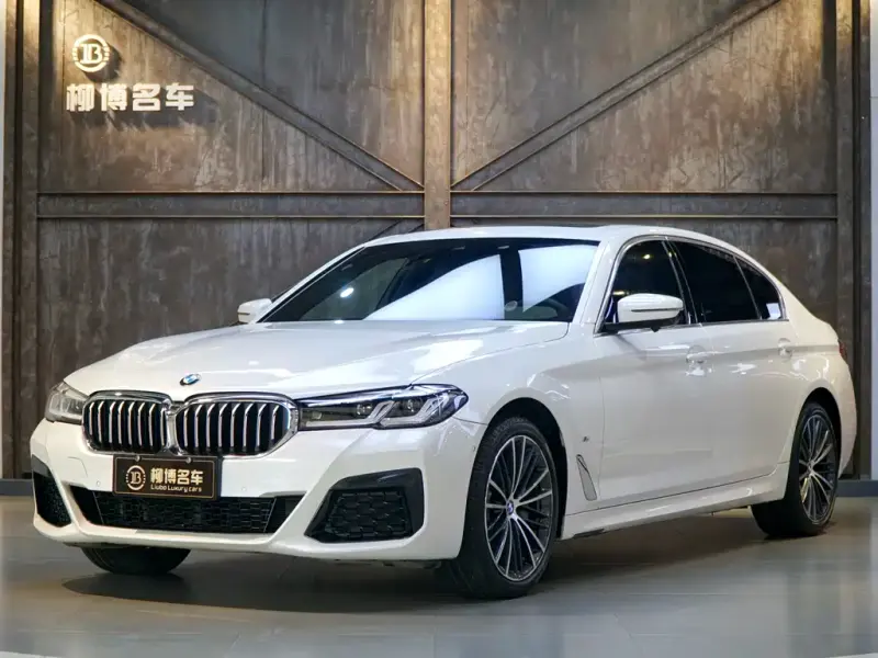 BMW 5 Series, 2023