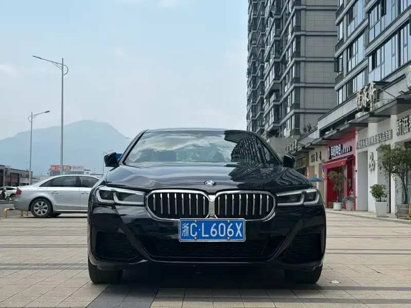 BMW 5 Series, 2023
