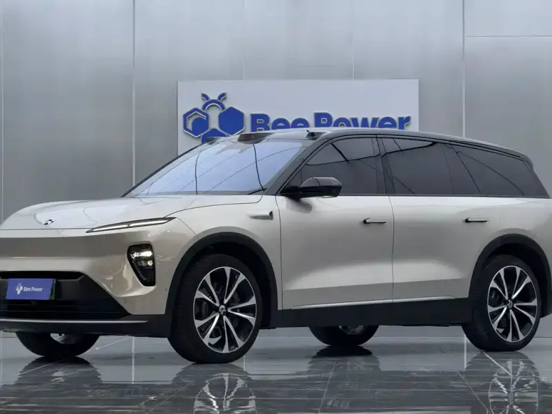 NIO ES8, 2023