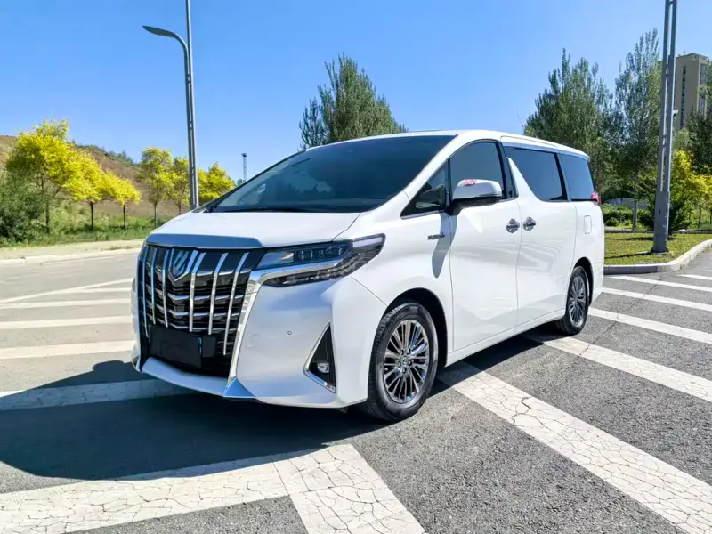 Toyota Alphard, 2021