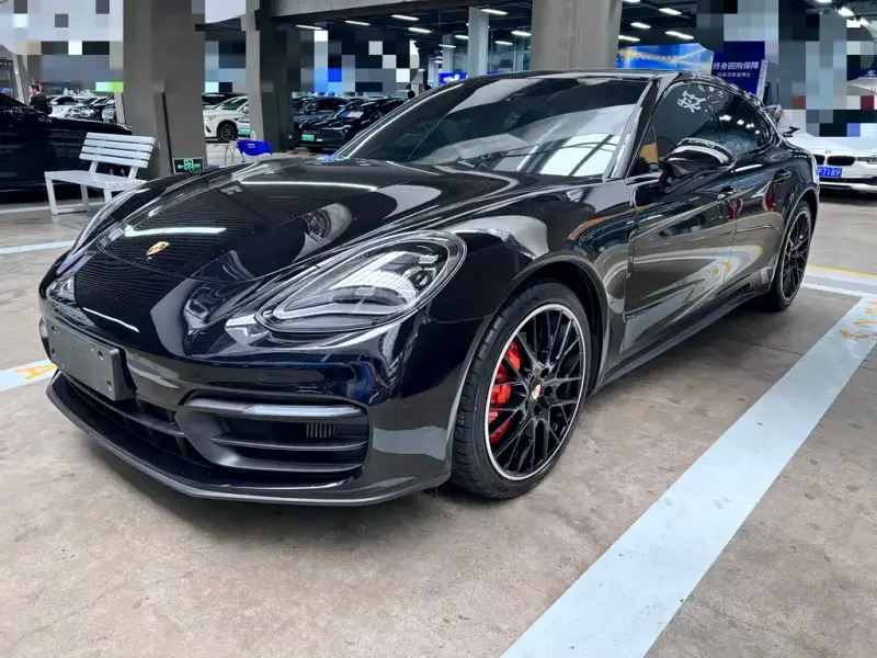 Porsche Panamera, 2023