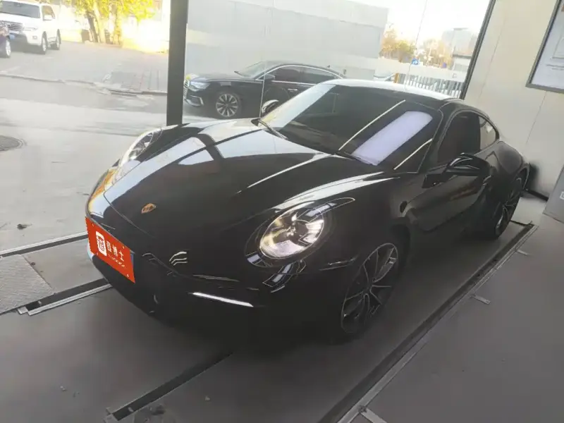 Porsche 911, 2021