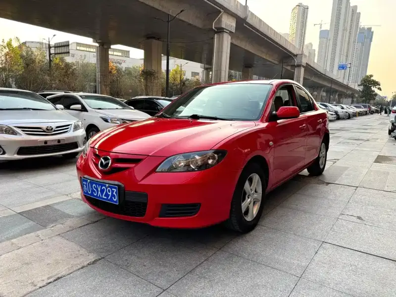 Mazda 3, 2010