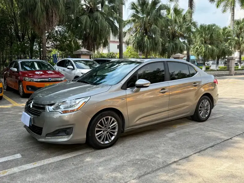 Citroen C4L, 2015