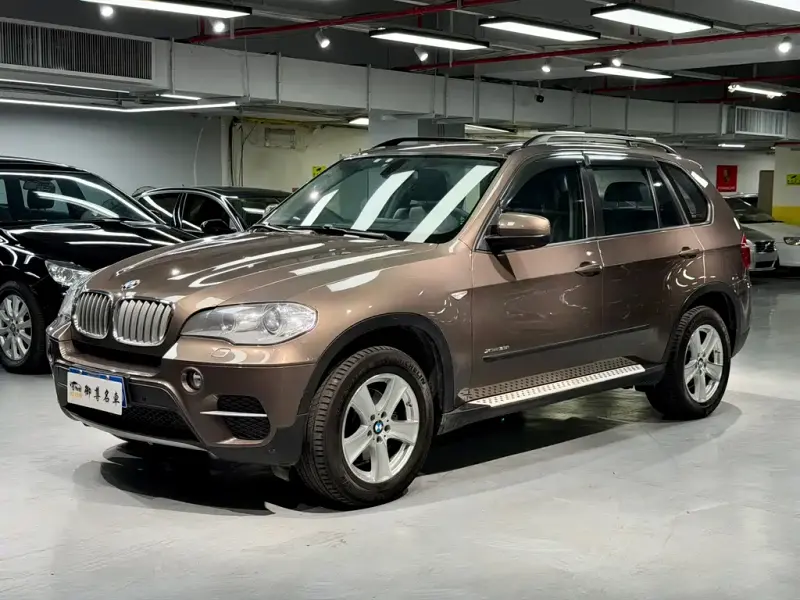 BMW X5 (Import), 2013