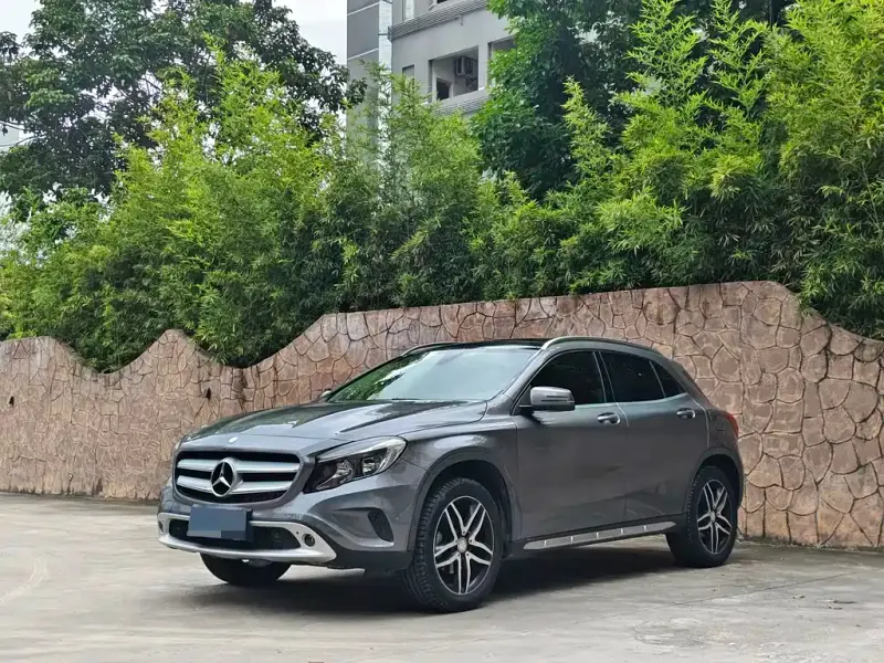 Mercedes-Benz GLA, 2016