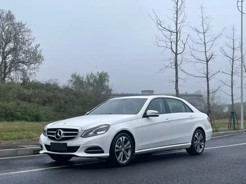 Mercedes-Benz E-Class, 2015