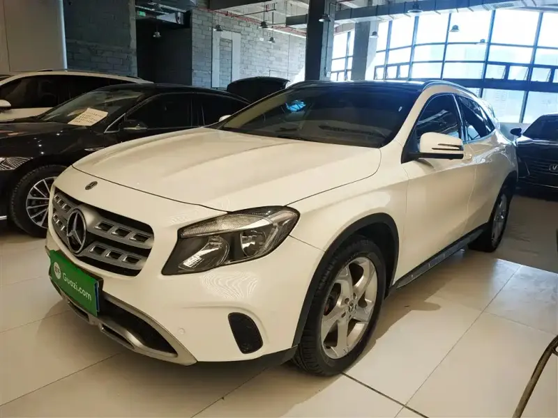 Mercedes-Benz GLA, 2018