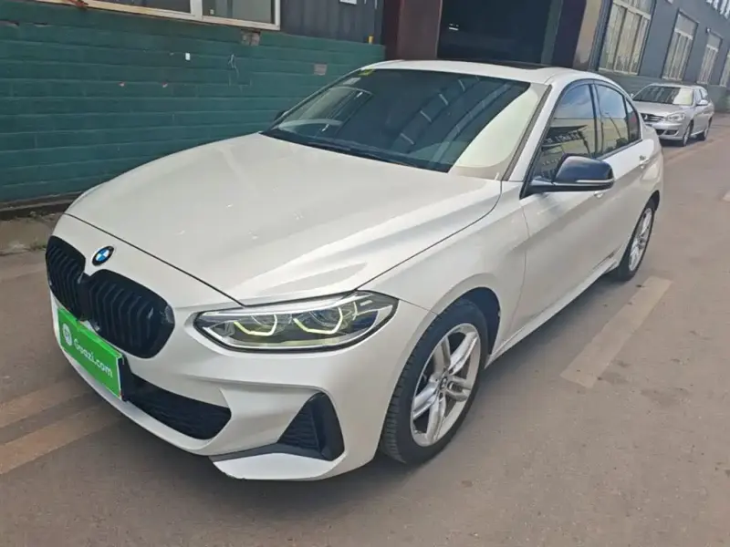 BMW 1 Series, 2021