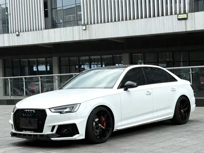 Audi A4L, 2019
