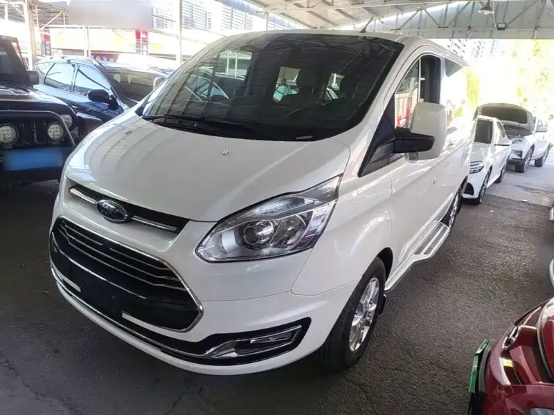 Ford Tourneo, 2021