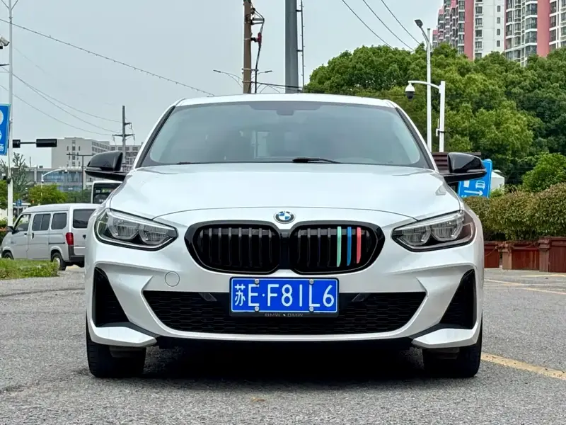 BMW 1 Series, 2021