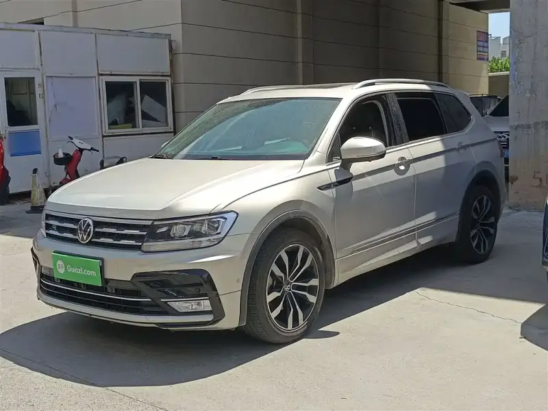 Volkswagen Tiguan L, 2021