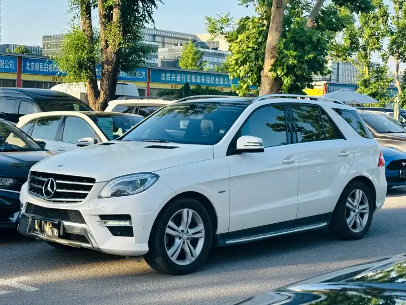 Mercedes-Benz M-Class, 2012