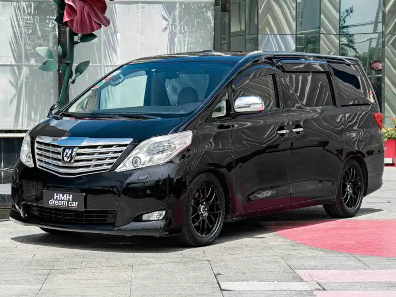 Toyota Alphard, 2011
