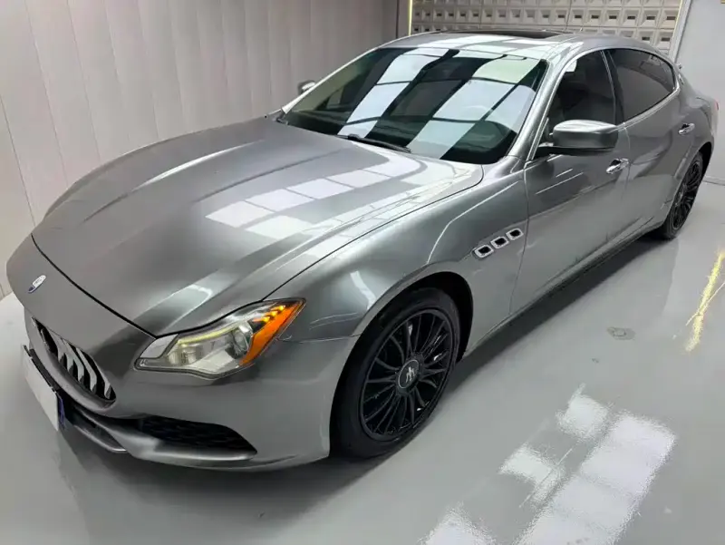 Maserati Quattroporte, 2013