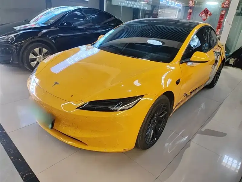 Tesla Model 3, 2024