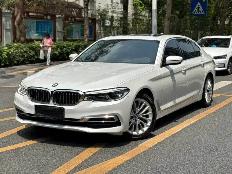 BMW 5 Series, 2019