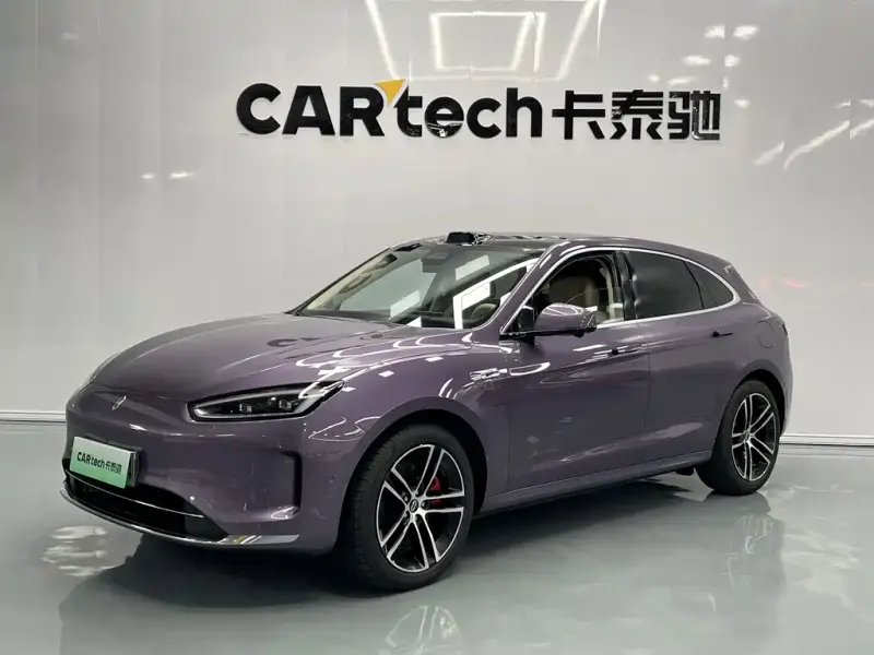 AITO M5, 2025