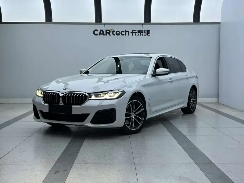 BMW 5 Series, 2022