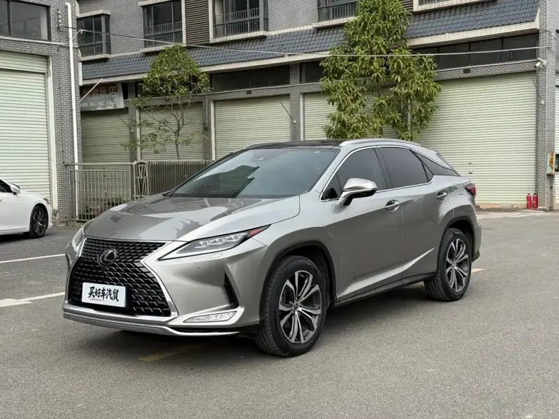 Lexus RX, 2021