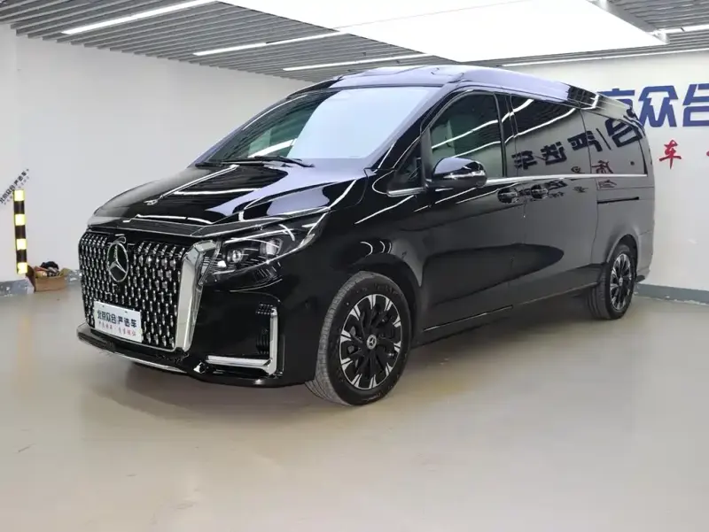 Mercedes-Benz V-Class, 2025