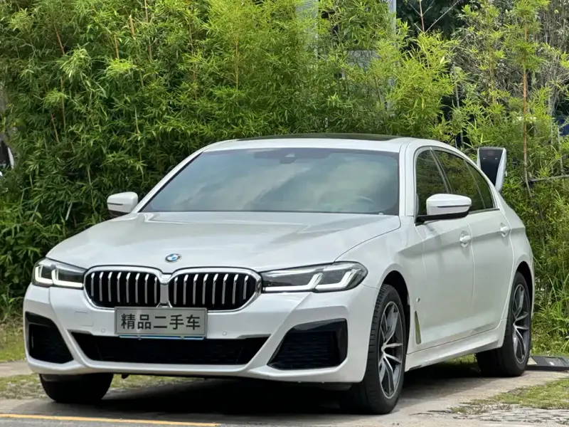 BMW 5 Series, 2024