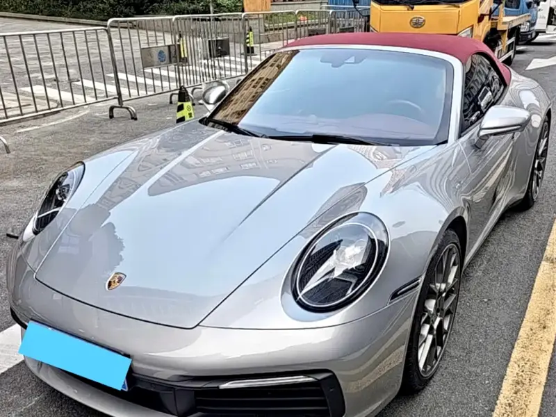 Porsche 911, 2023
