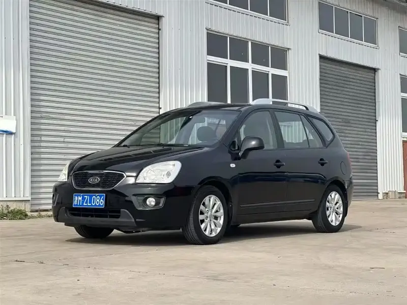 Kia Carens, 2011