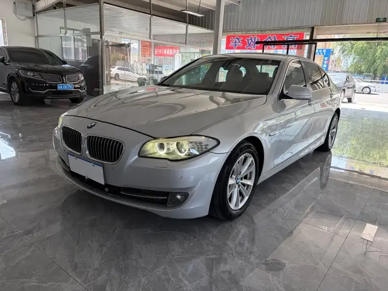 BMW 5 Series, 2011